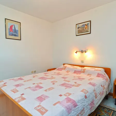765 Apartamento *